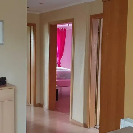 Sonnige Whv شقة *